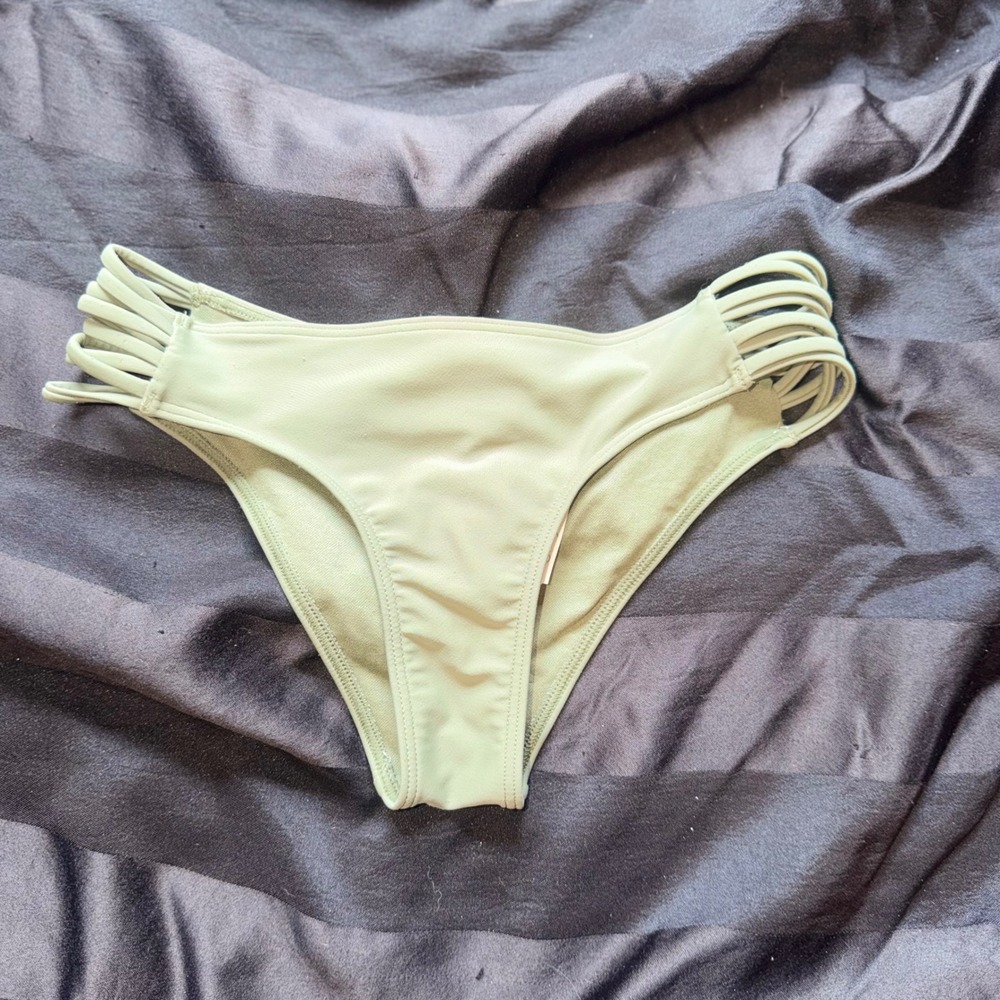 Hollister Bikini Bottoms Women XS Sage Green Strappy Ruched Beach Boho 3Q1967